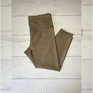 Athleta Elation Shine Pant Capri